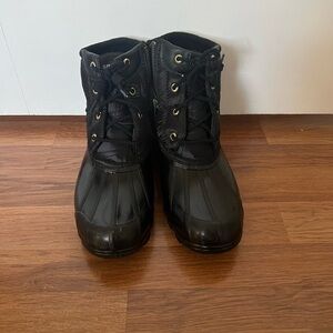Gently Used Sperry Women’s Black Duck Boots